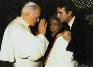 Juan-Pablo-II-y-Ortega-Cano-revisada